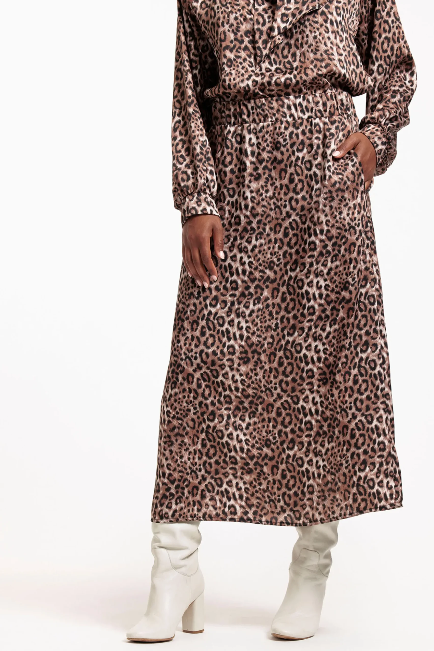 Caran satin animal skirt - chocolate/black