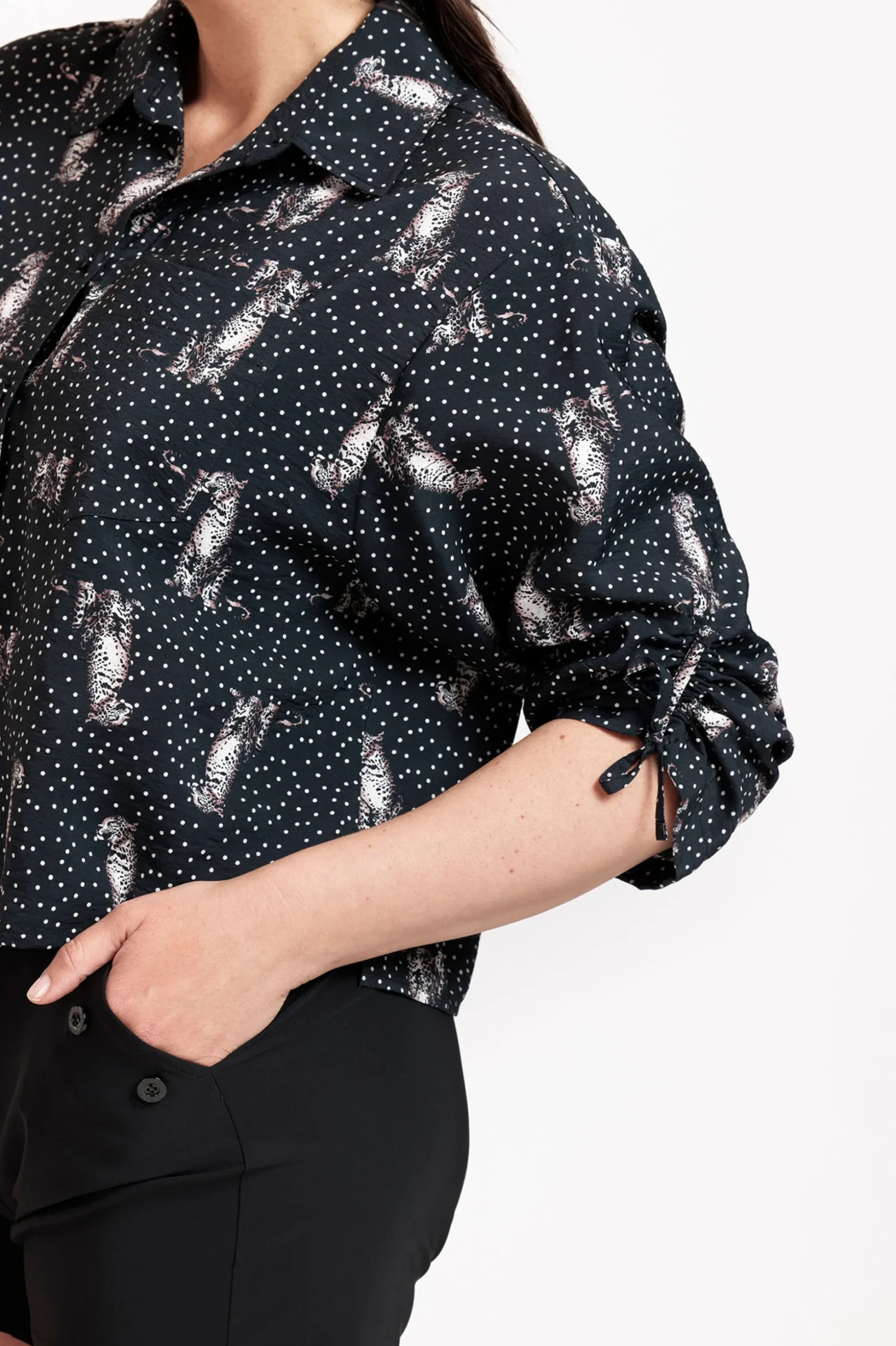 Dionne dot panther blouse - black/off white