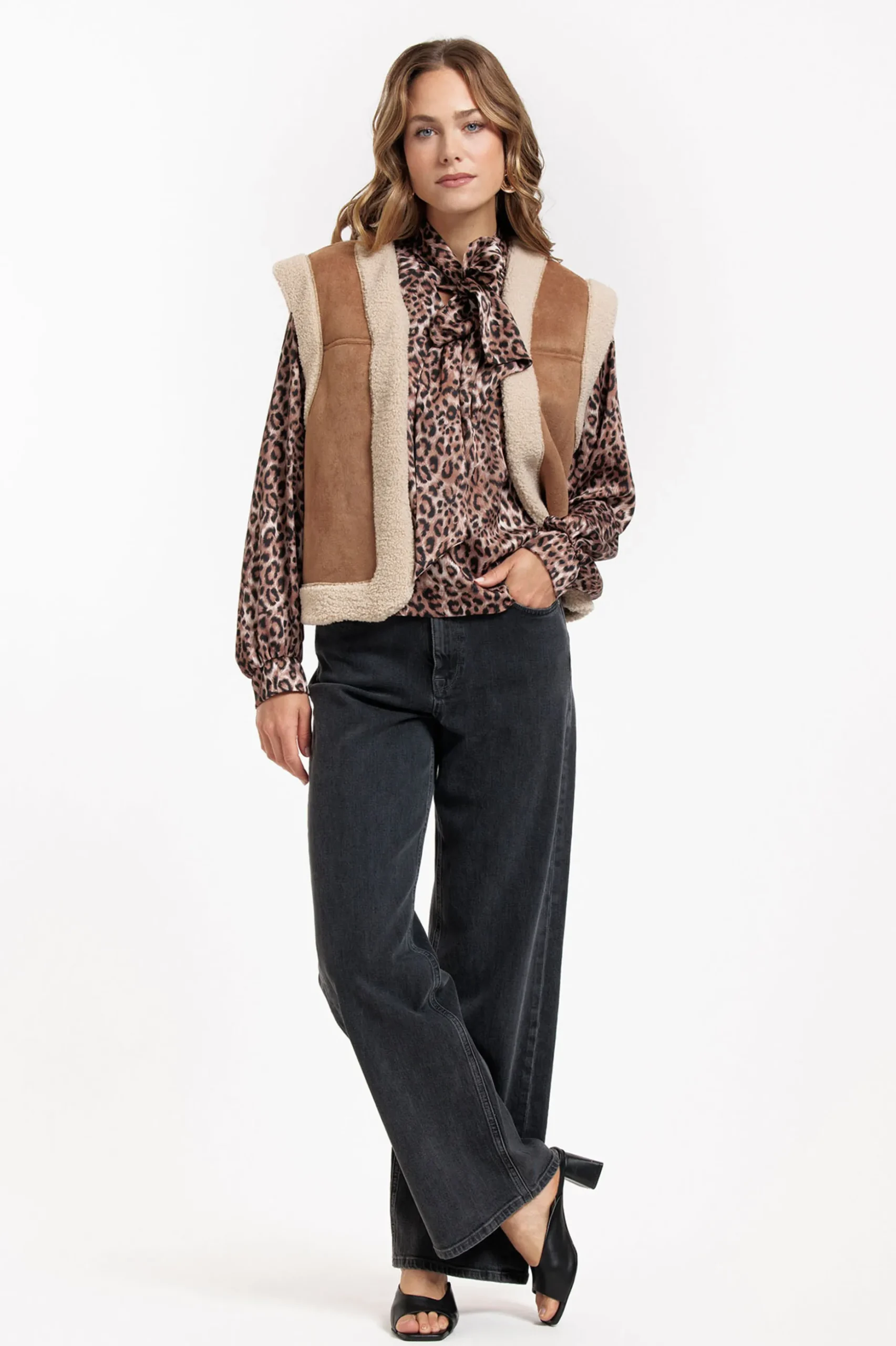 Donna lammy waistcoat - bronze