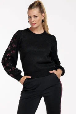 Hilly embroidery pullover - black