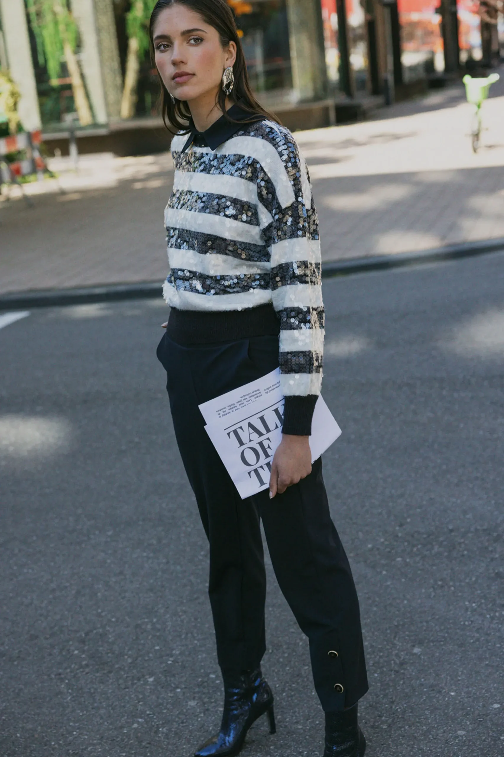 Ivory button trousers - dark blue