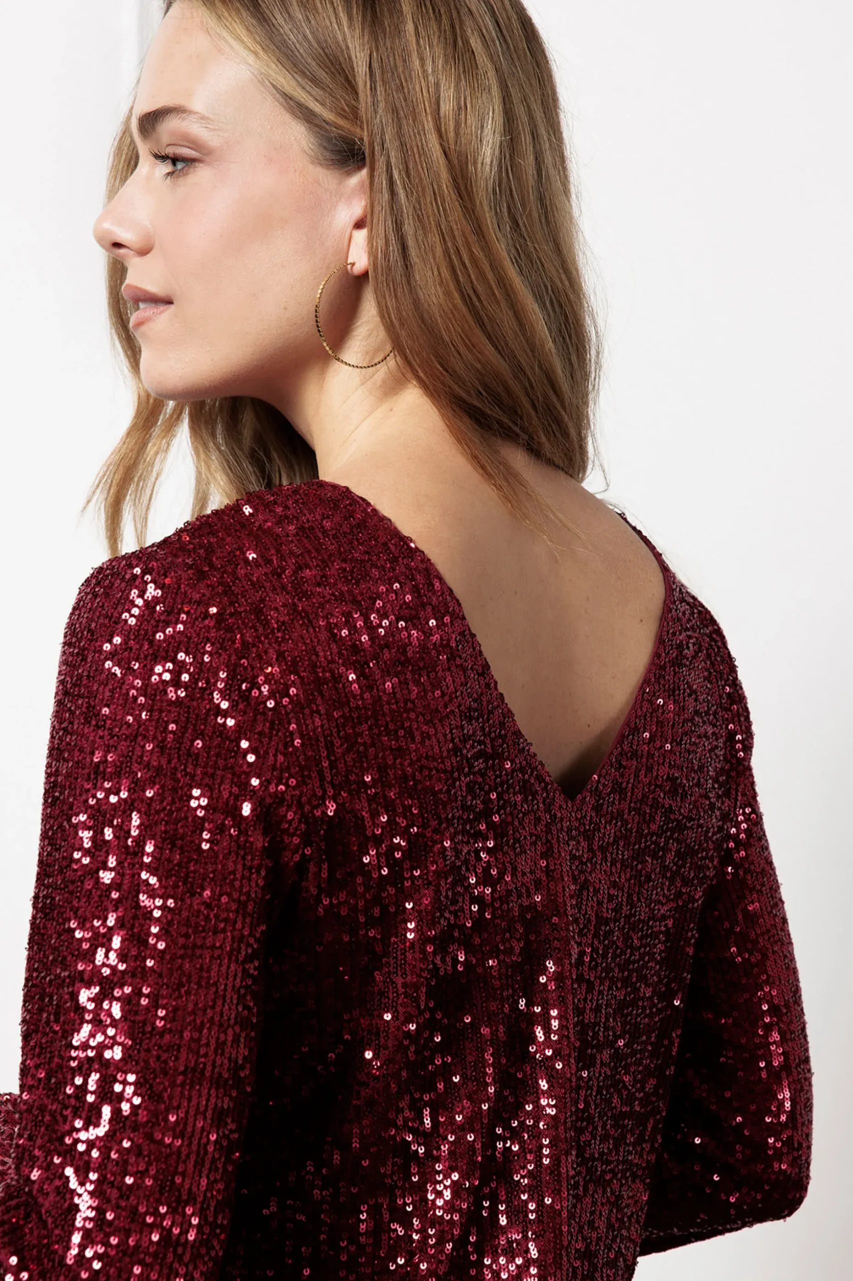 Julia 2way sequins top - merlot