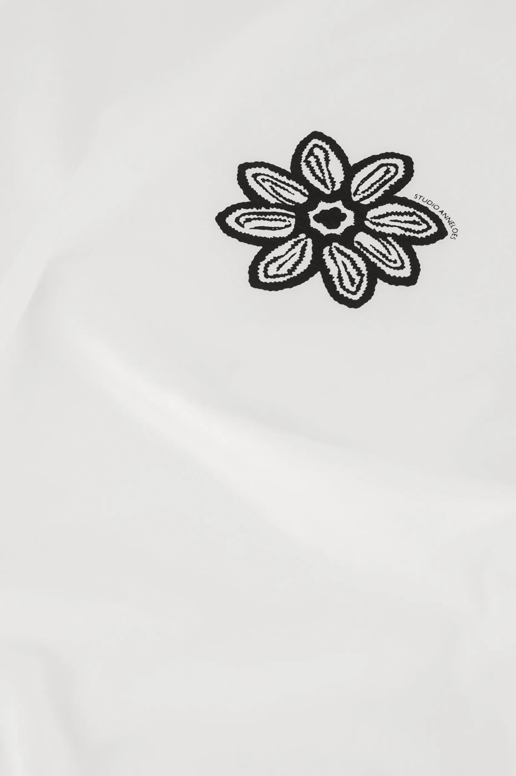 Klaasje Valerie tshirt - white