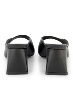 Maureen mid heel sandals - black