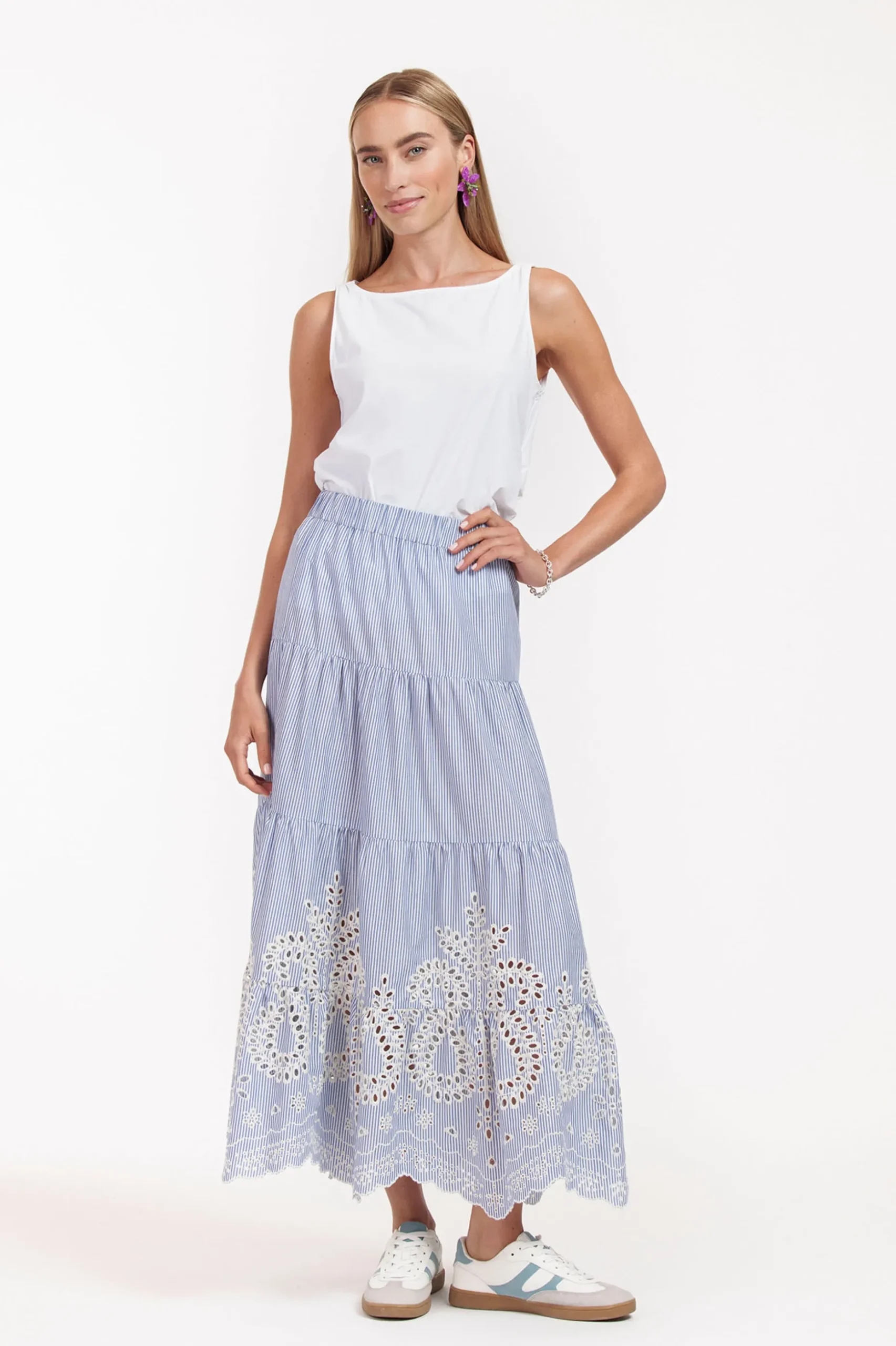 Nola embroidery skirt - light blue/ecru