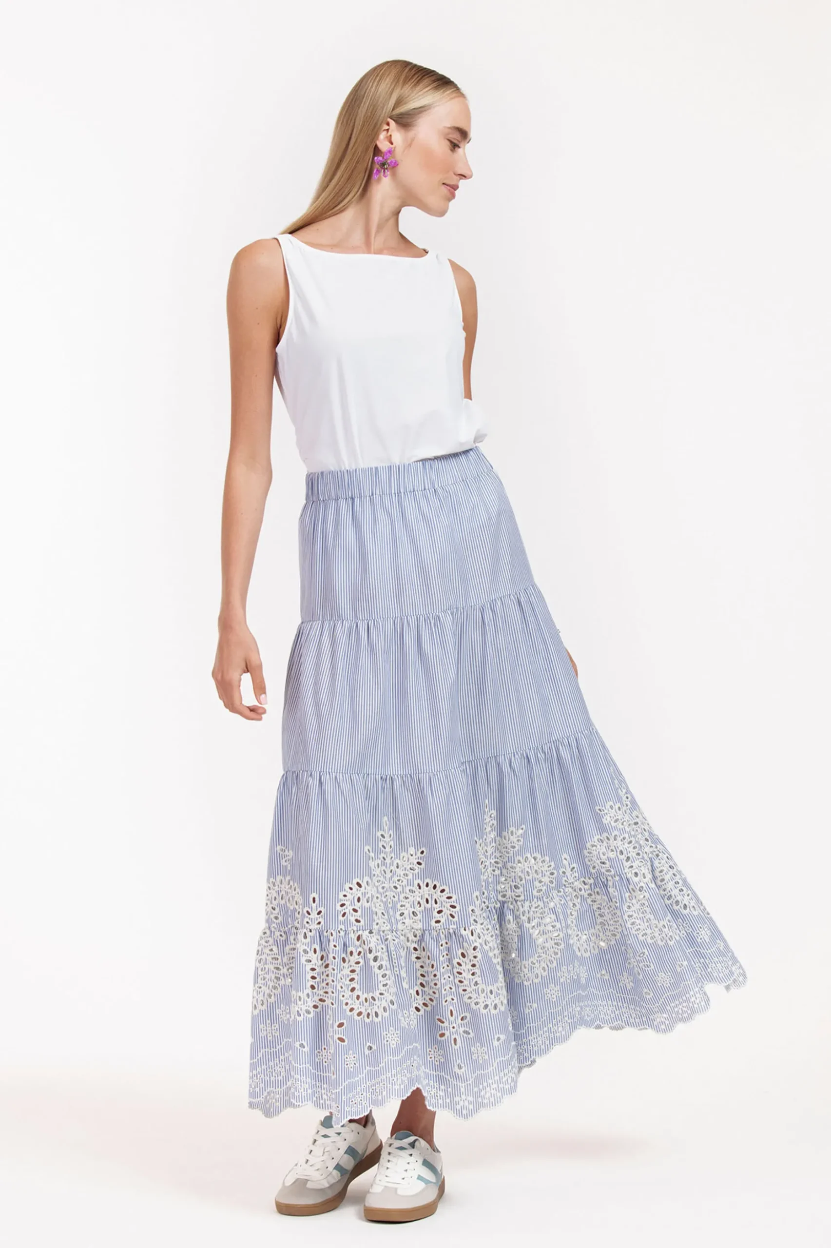Nola embroidery skirt - light blue/ecru