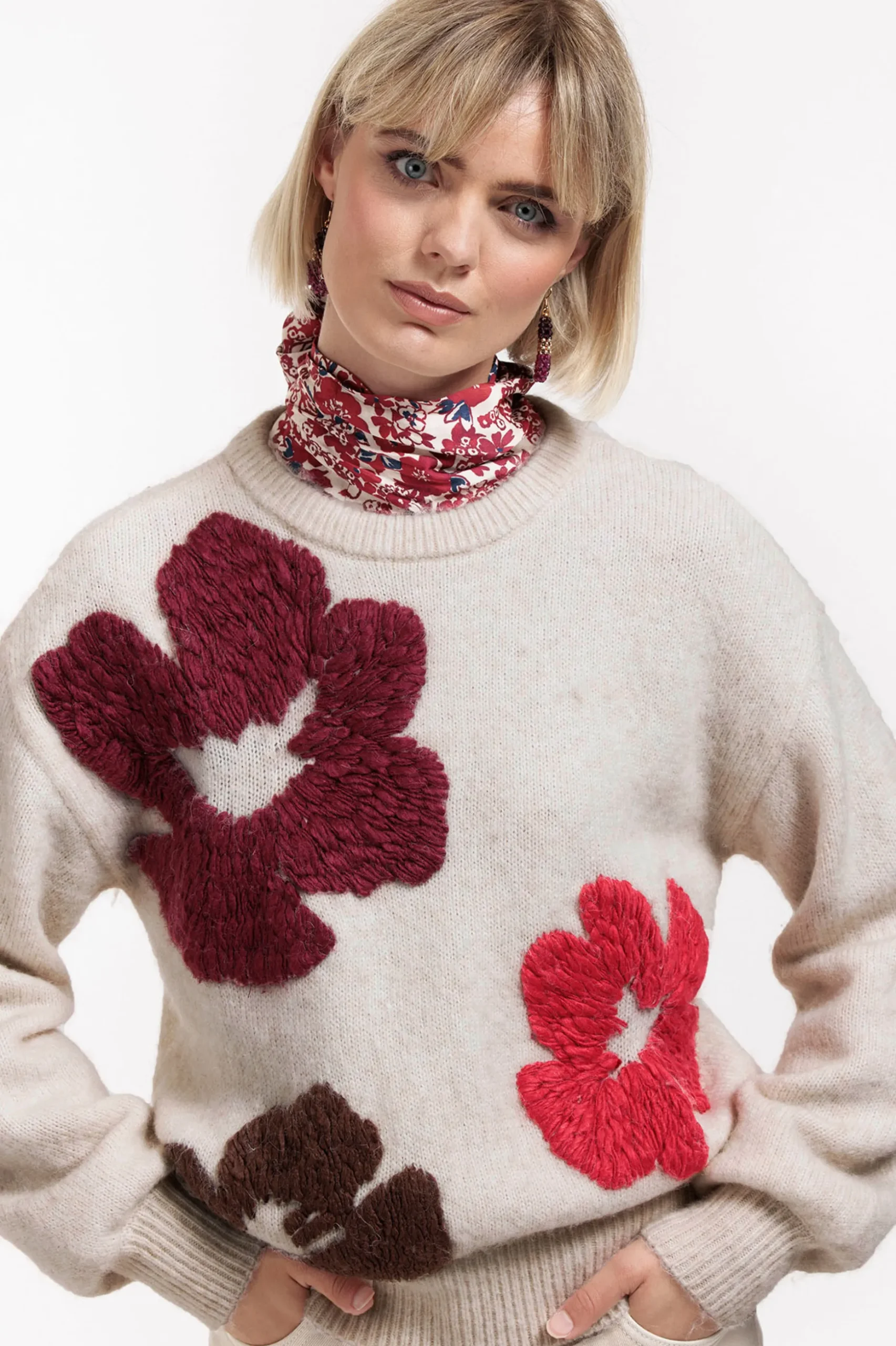 Nour flower pullover - kit/merlot