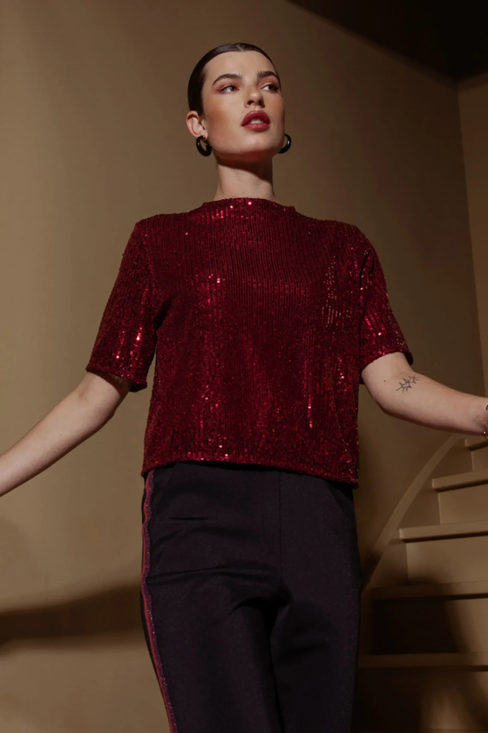 Princess sequins top - merlot