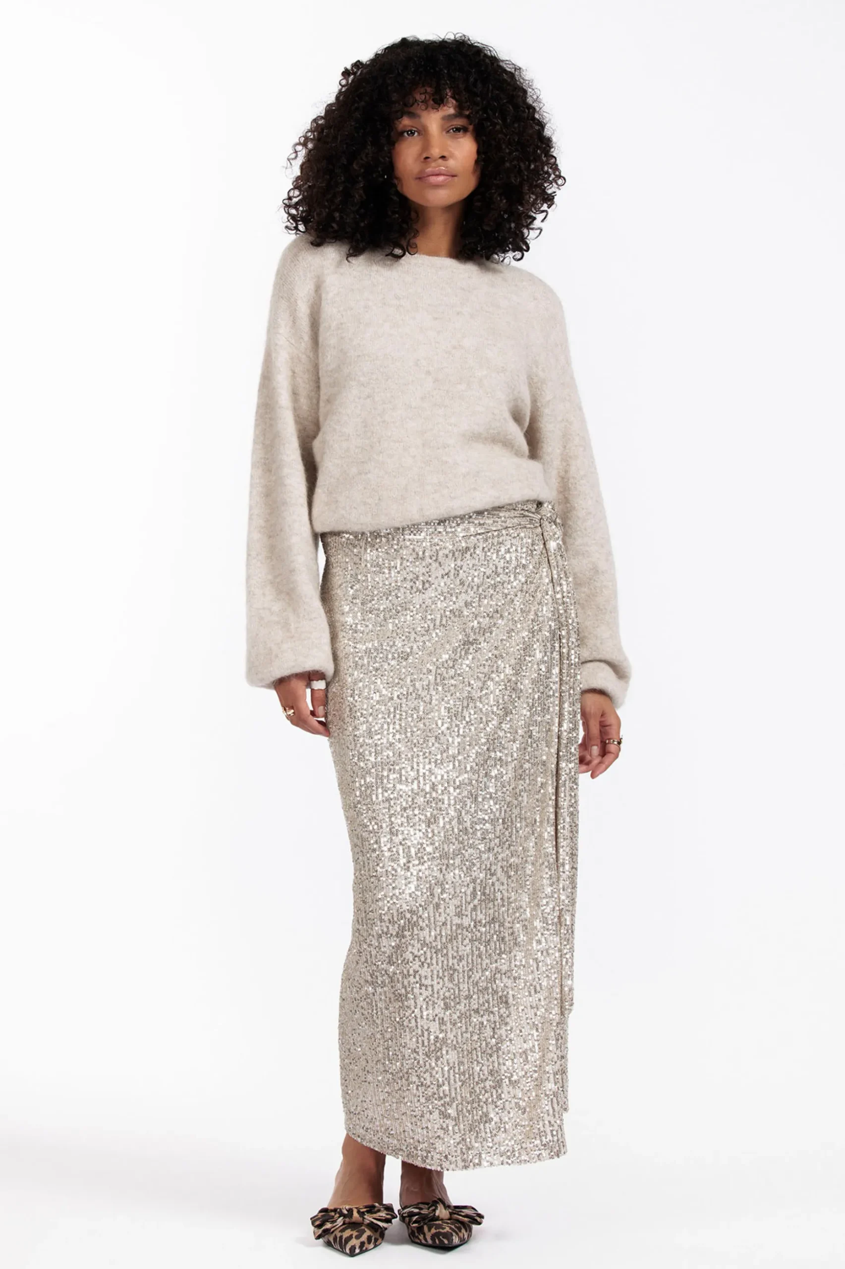 Queen sequins skirt - gold