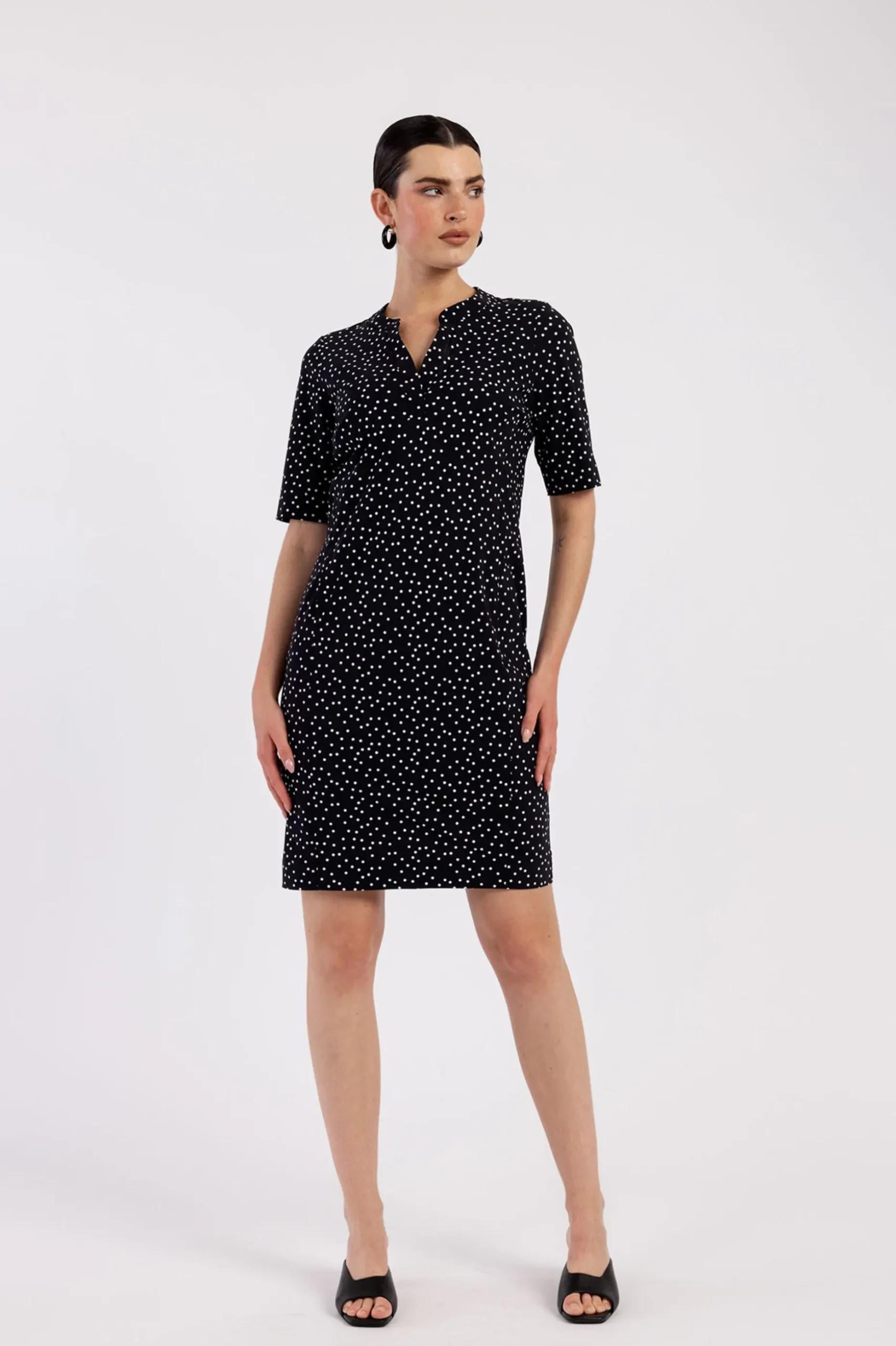 Simplicity irr dot dress - black/off white