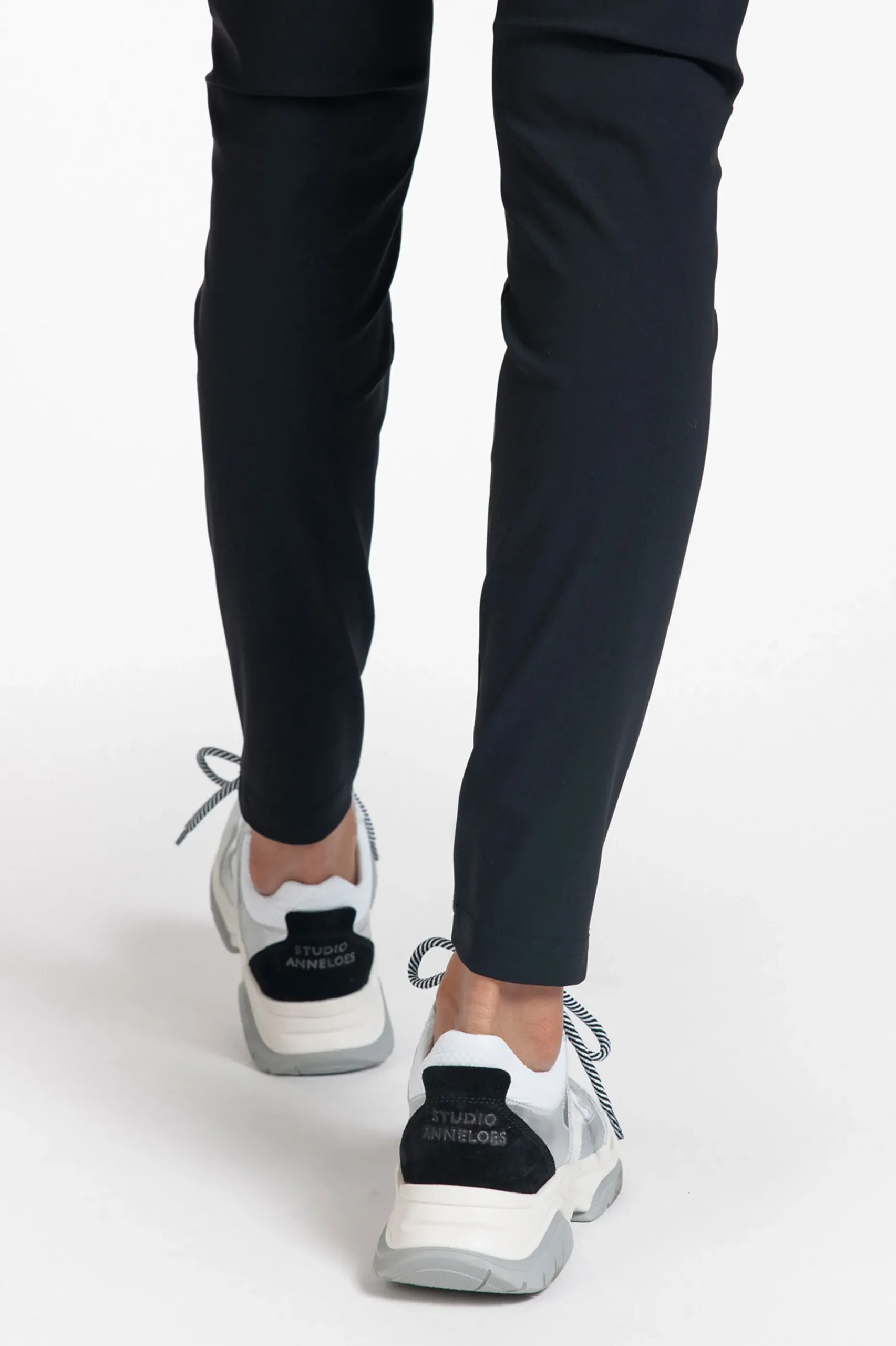 Sneakers SA essentials - off white/black