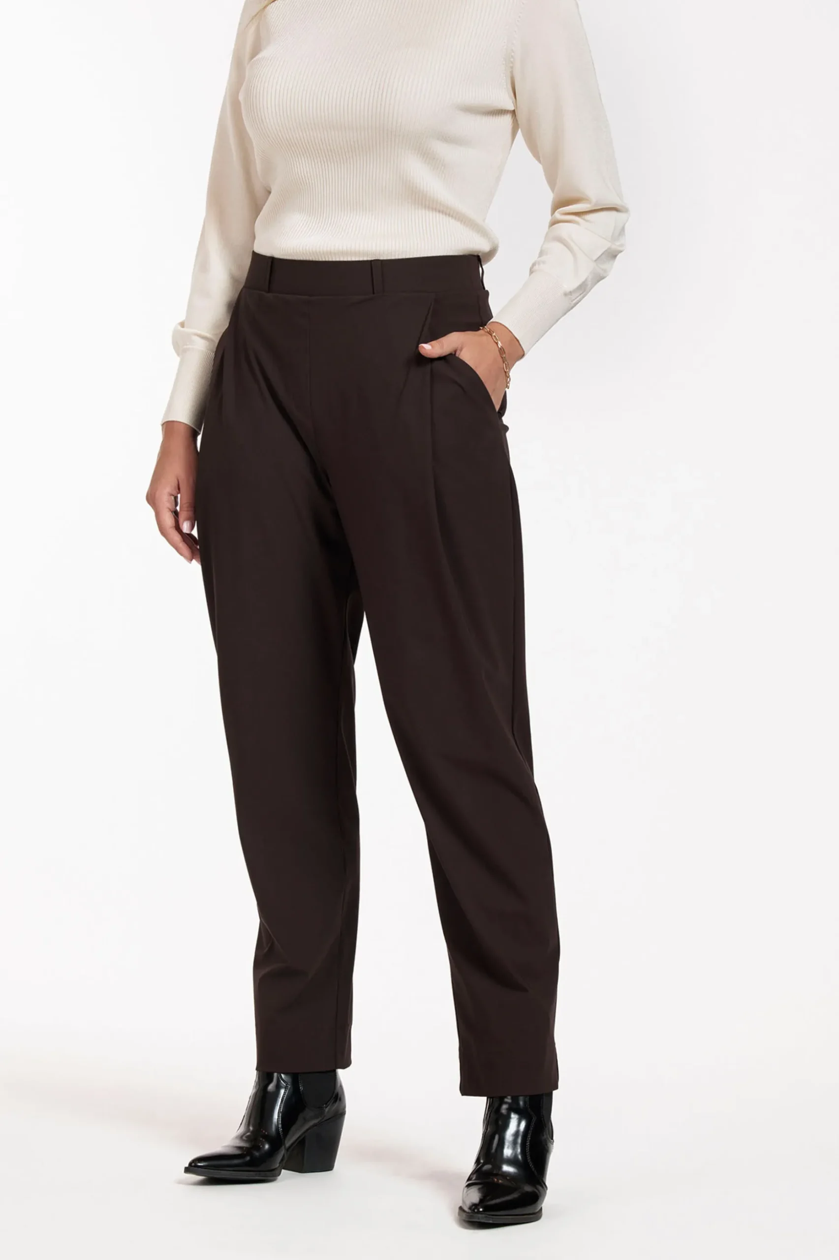 Willa carrot trousers - espresso